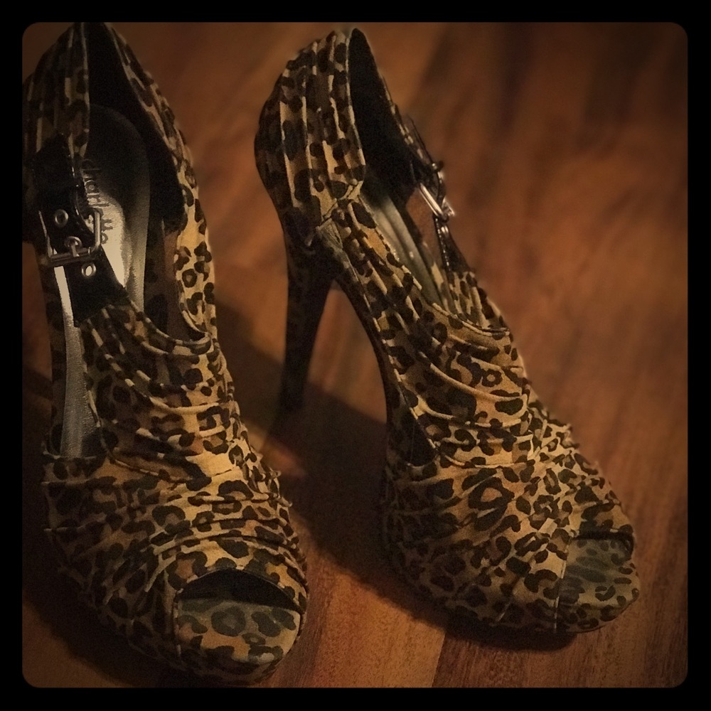 Cheetah print pumps